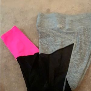 Victoria’s Secret pink leggings size L